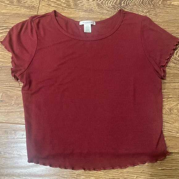 Red crop top - Picture 2 of 2